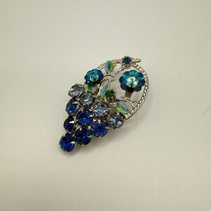 Vintage Blue Rhinestone Cluster Floral Bouquet Basket Brooch Pin